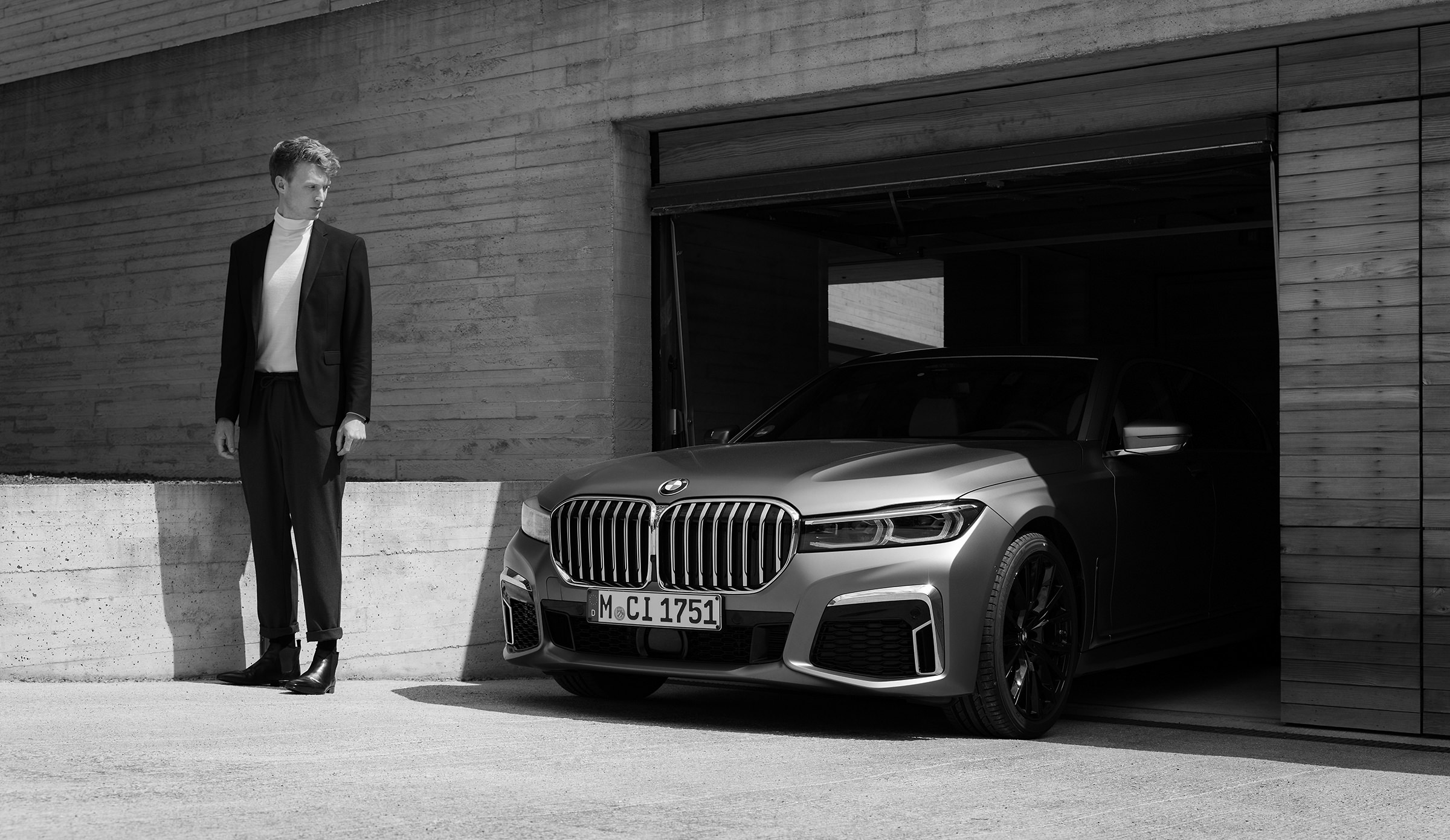 &PAULA BMW – 7 series